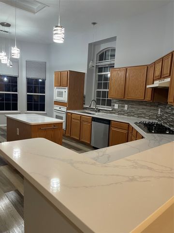 6615 Tabor Drive, Arlington, TX 76002