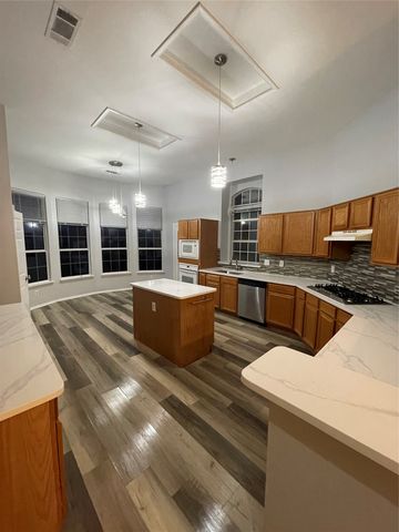 6615 Tabor Drive, Arlington, TX 76002