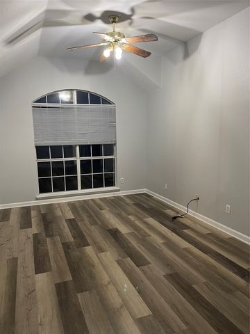 6615 Tabor Drive, Arlington, TX 76002