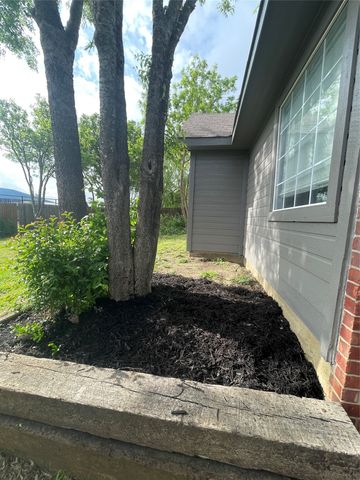 6615 Tabor Drive, Arlington, TX 76002