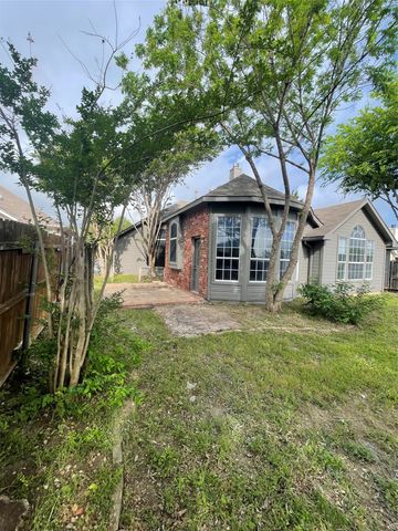 6615 Tabor Drive, Arlington, TX 76002