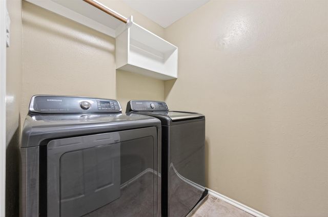 54 Blue Creek, The Woodlands, TX 77382