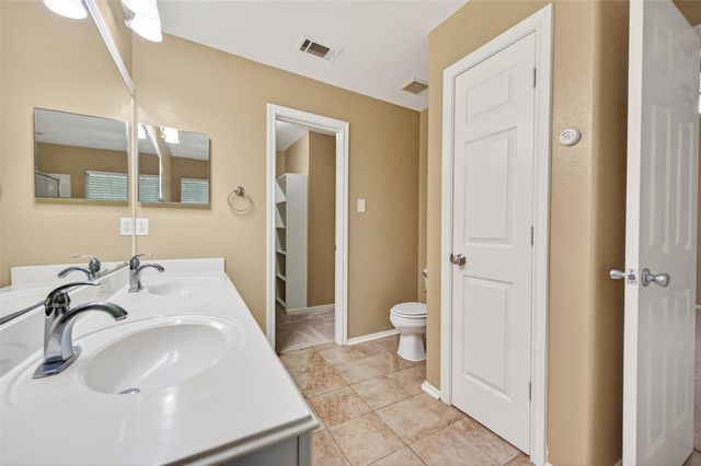 54 Blue Creek, The Woodlands, TX 77382