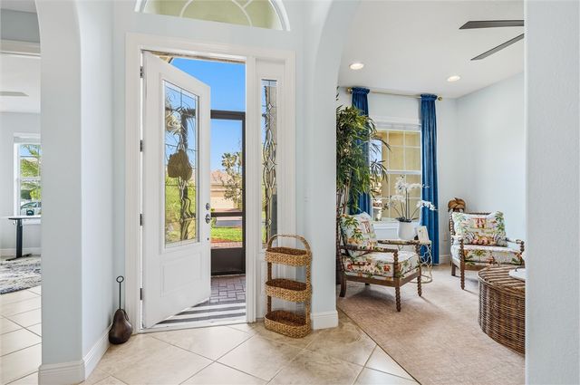 4245 Diamond Square, Vero Beach, FL 32967