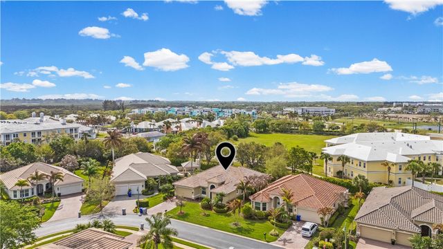 4245 Diamond Square, Vero Beach, FL 32967