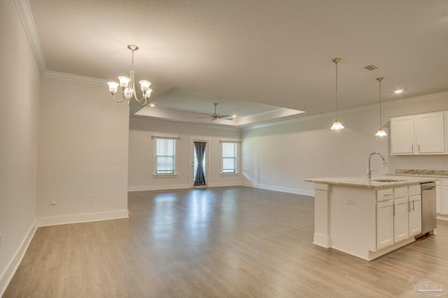 713 Brambling Ct, Cantonment, FL 32533