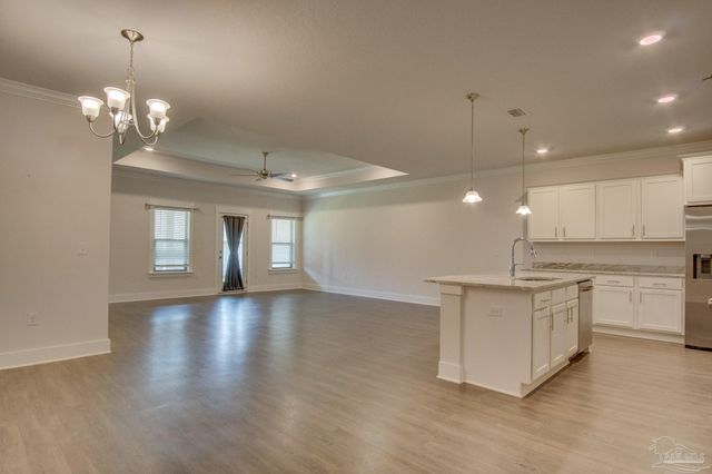713 Brambling Ct, Cantonment, FL 32533