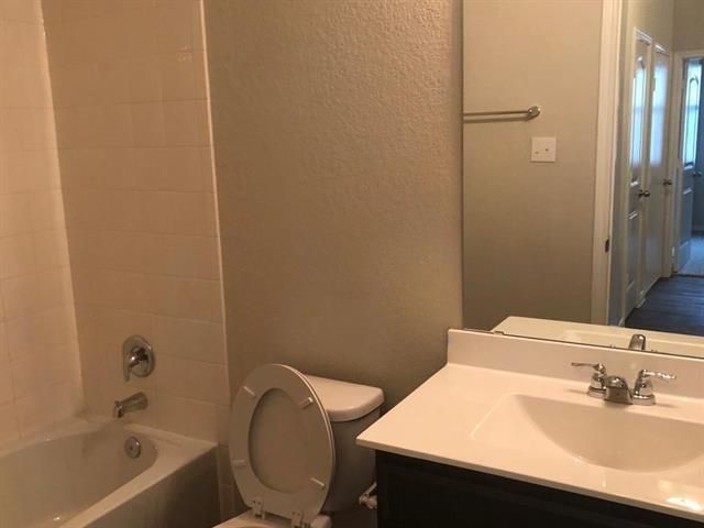 221 Naset DR, Georgetown, TX 78626
