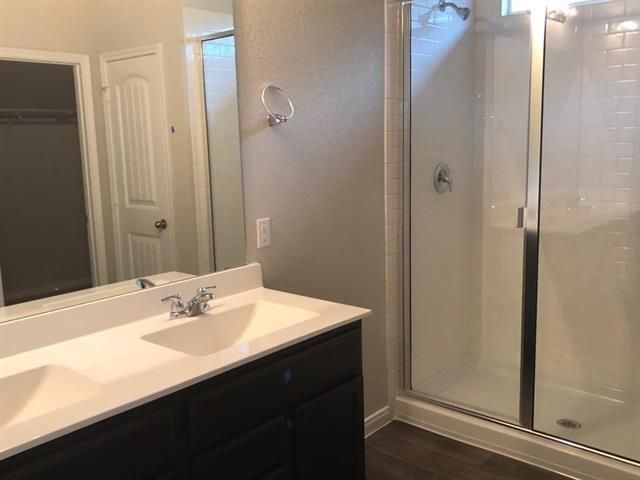 221 Naset DR, Georgetown, TX 78626