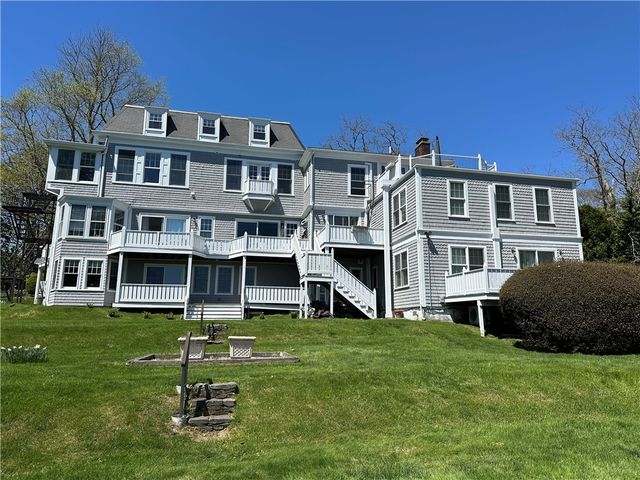 44 Bliss Mine Road 3, Middletown, RI 02842
