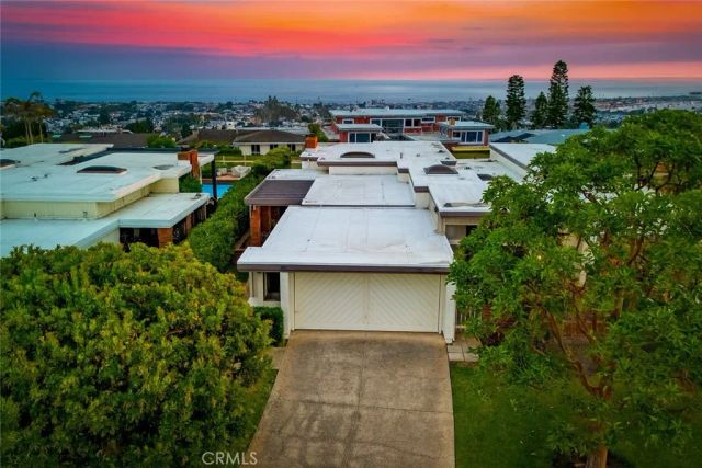 21 Beachcomber Drive, Corona Del Mar, CA 92625