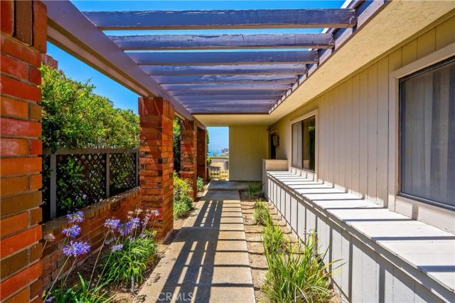 21 Beachcomber Drive, Corona Del Mar, CA 92625
