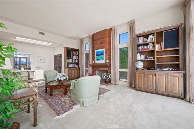 21 Beachcomber Drive, Corona Del Mar, CA 92625