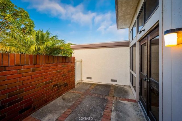 21 Beachcomber Drive, Corona Del Mar, CA 92625
