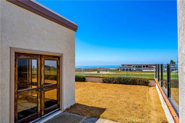 21 Beachcomber Drive, Corona Del Mar, CA 92625