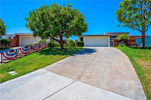 21 Beachcomber Drive, Corona Del Mar, CA 92625