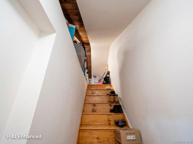 26067 75th Avenue G22, Glen Oaks, NY 11004