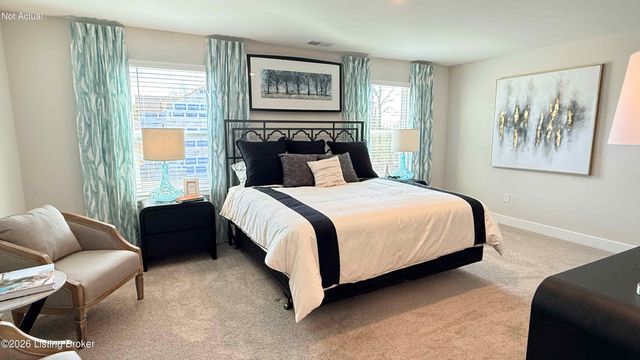 81 Dettori St, Elizabethtown, KY 42701