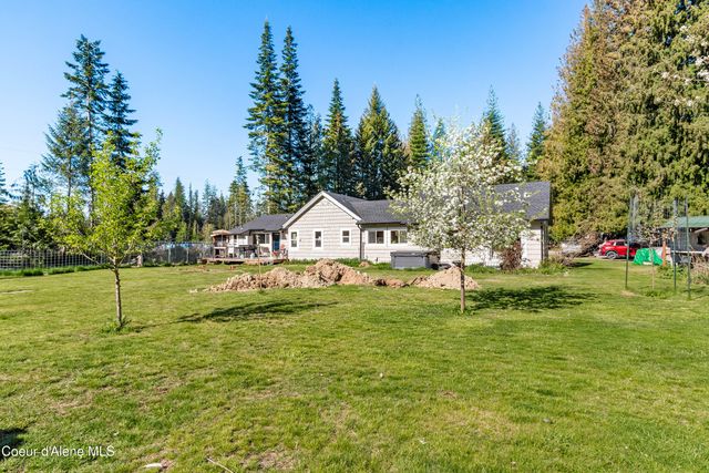 478165 Highway 95, Ponderay, ID 83852