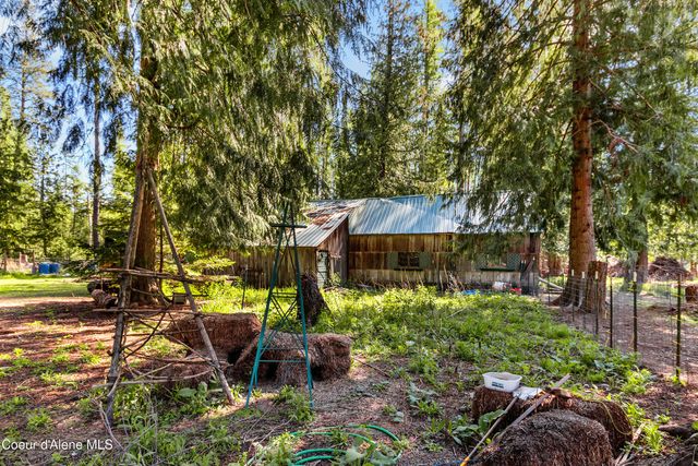 478165 Highway 95, Ponderay, ID 83852
