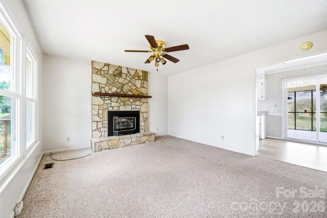 4709 Oakwood Circle, Gastonia, NC 28056