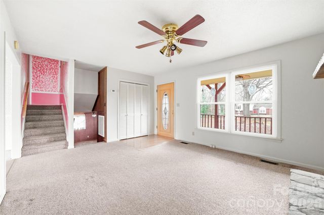 4709 Oakwood Circle, Gastonia, NC 28056