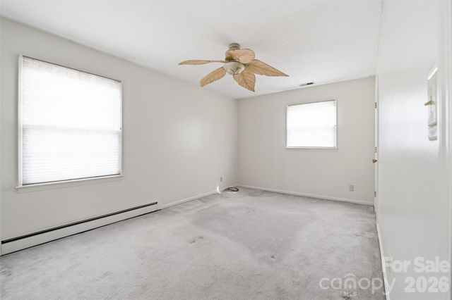 4709 Oakwood Circle, Gastonia, NC 28056