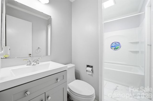 4709 Oakwood Circle, Gastonia, NC 28056