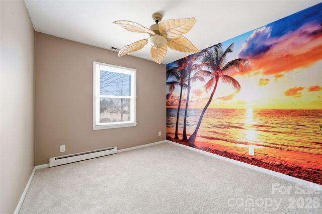 4709 Oakwood Circle, Gastonia, NC 28056