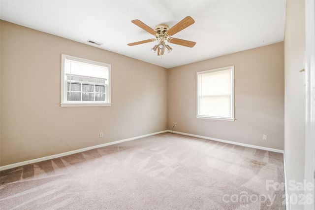 4709 Oakwood Circle, Gastonia, NC 28056