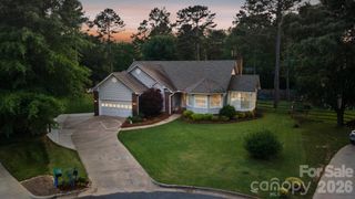 104 Gallarie Place, Salisbury, NC 28144