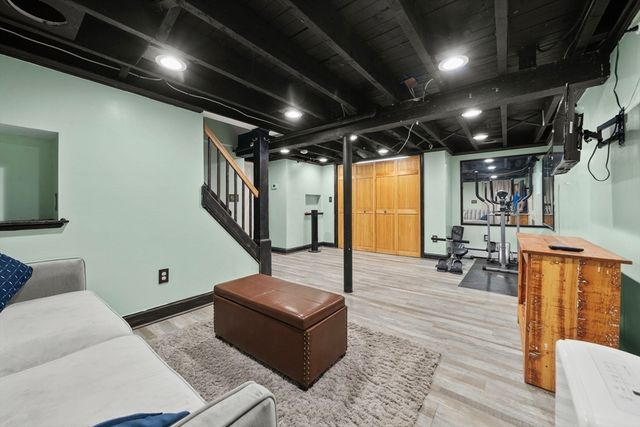 5 Breck St, Worcester, MA 01605