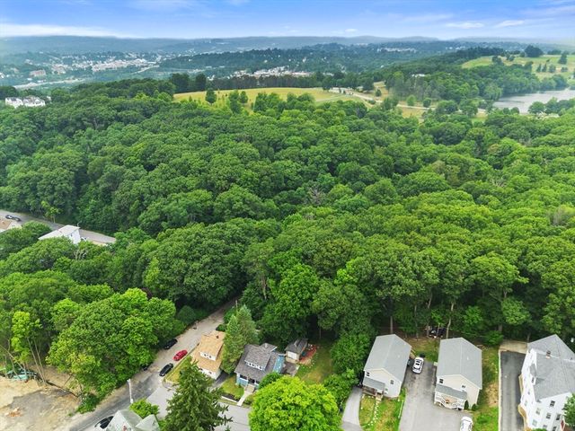 5 Breck St, Worcester, MA 01605