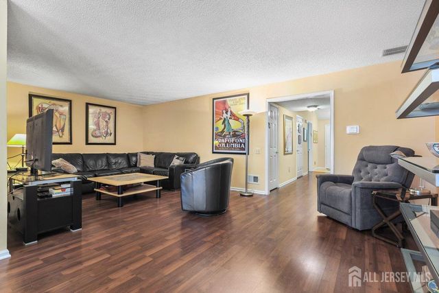 124 Waterside Boulevard, Monroe, NJ 08831