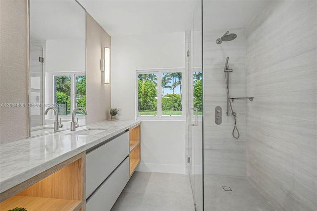 8600 SW 162nd Street, Palmetto Bay, FL 33157