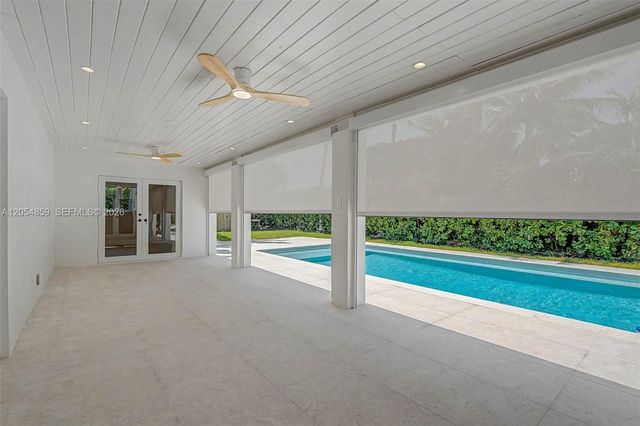 8600 SW 162nd Street, Palmetto Bay, FL 33157