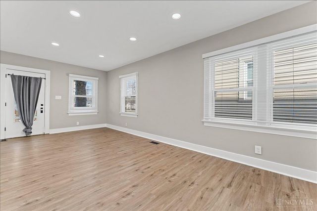 1827 Maple Avenue, Norwood, OH 45212