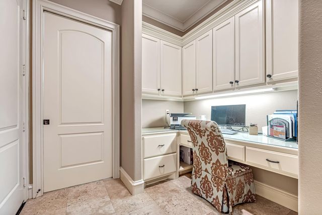 12718 Hunters Canyon Lane, Cypress, TX 77429