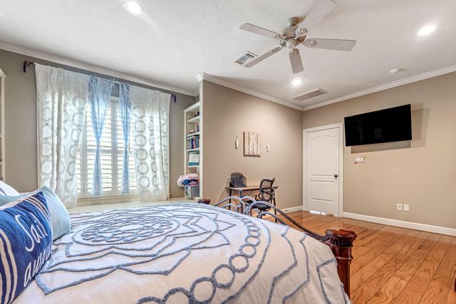 12718 Hunters Canyon Lane, Cypress, TX 77429