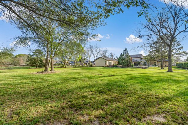 12718 Hunters Canyon Lane, Cypress, TX 77429