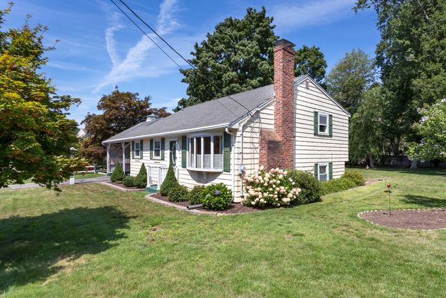 4 Southgate Rd, Franklin, MA 02038