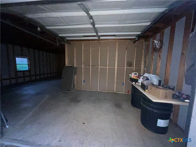 222 York Street, Yorktown, TX 78164