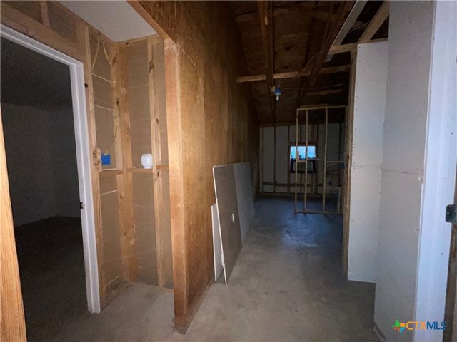 222 York Street, Yorktown, TX 78164