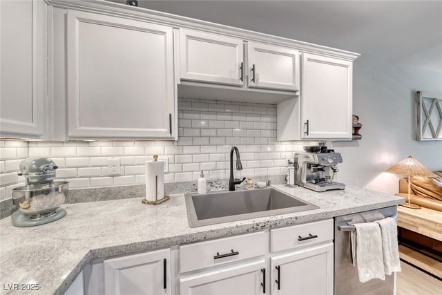 719 Pickled Pepper Place, Henderson, NV 89011