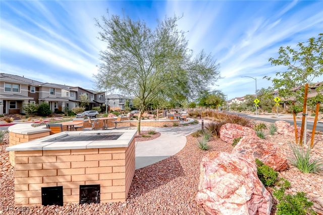 719 Pickled Pepper Place, Henderson, NV 89011