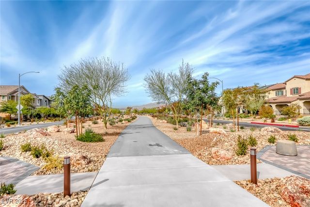 719 Pickled Pepper Place, Henderson, NV 89011