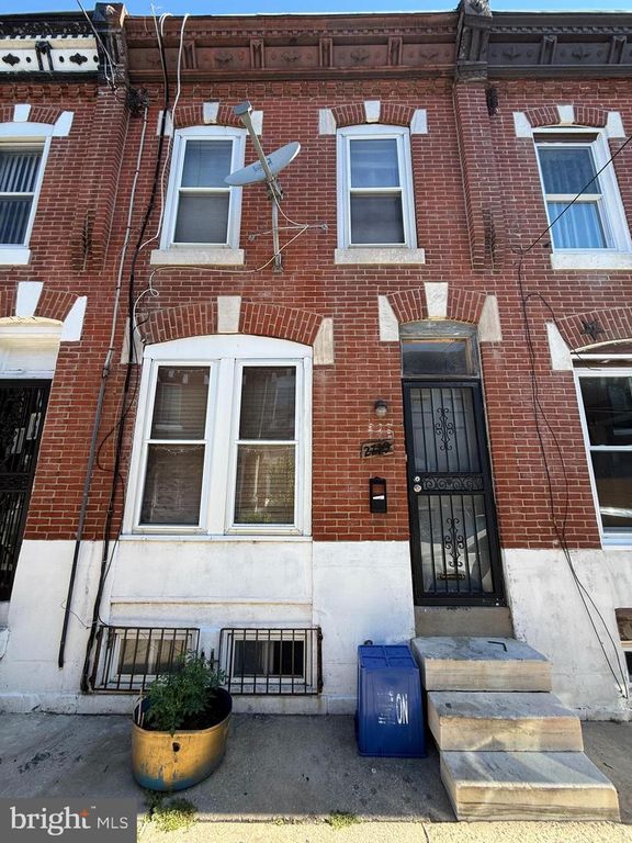2719 SEARS ST, Philadelphia, PA 19146