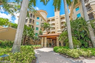 2728 Tiburon BLVD E 105, Naples, FL 34109