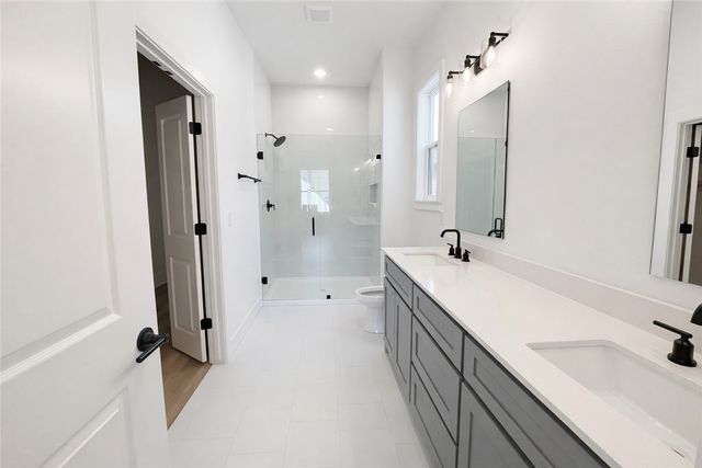 2319 S 31st Street, Rogers, AR 72758