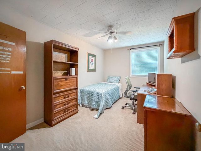 347 BEVERLY BLVD, Upper Darby, PA 19082